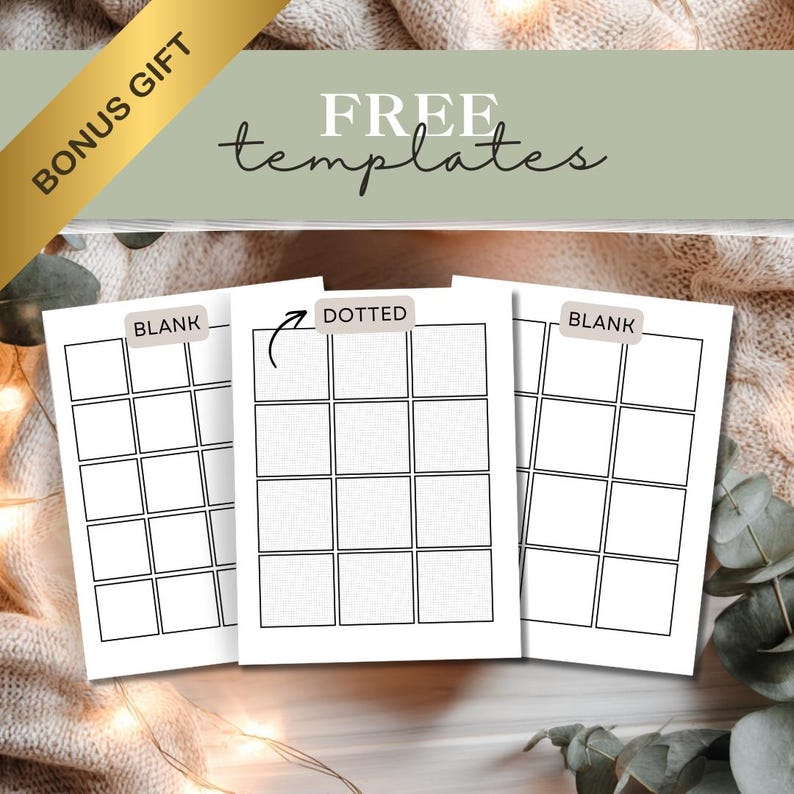Pu&ograve; includere: Tre modelli di carta bianca con motivi a griglia, etichettati "Blank" e "Dotted". I modelli sono su uno sfondo morbido e strutturato. L'immagine include il testo "FREE templates" e "BONUS GIFT" su uno striscione dorato.