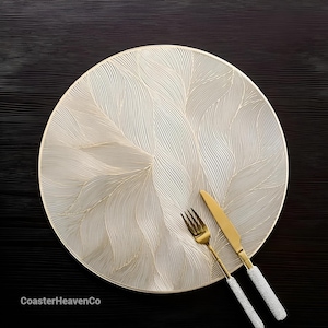 Luxury PVC Placemats: Metallic Dining Table Decor - 38cm