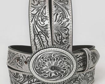 Hand-punzierter Silber Floraler Western Ledergürtel mit ovaler Schnalle