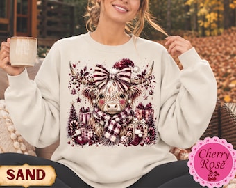 Christmas Highland Cow Sweatshirt, Highland Cow Christmas Shirt, Western Christmas Sweatshirt, Coquette Bow Cow, Cute Holiday Gift for Her