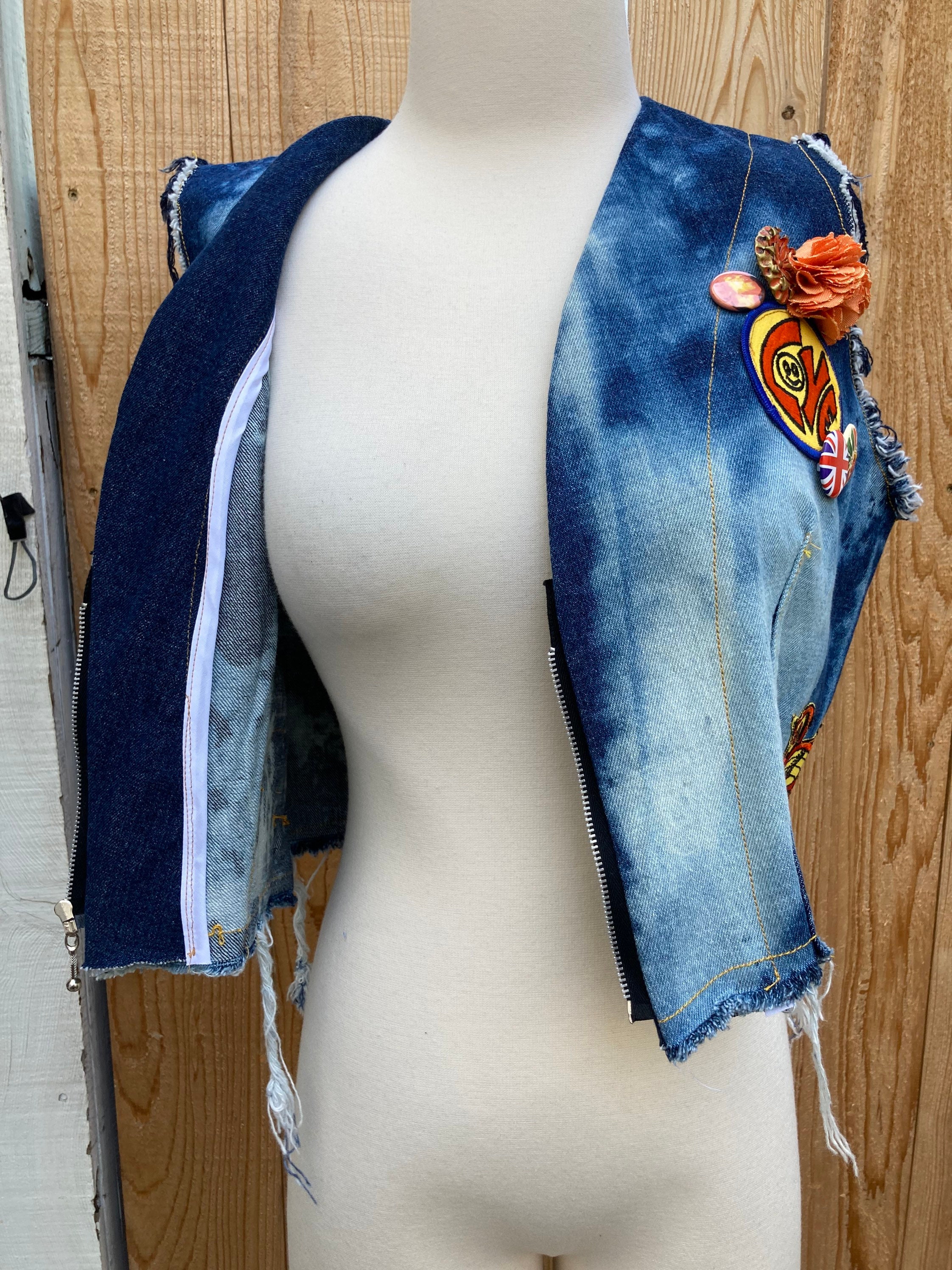 doublet【RECYCLE COTTON BLEACHED VEST】 Doublet RECYCLE COTTON BLEACHED Vest - Multi | Garmentory