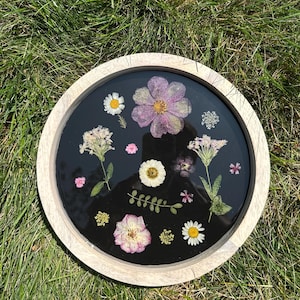 Pressed Flower Resin Tray with Florals | Handmade Serving Tray | Botanical Home Décor
