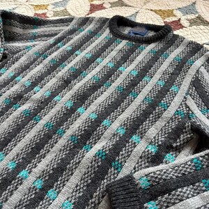 Grey & blue vintage 90s Pendleton 100% wool chunky coastal fisherman sweater image 2
