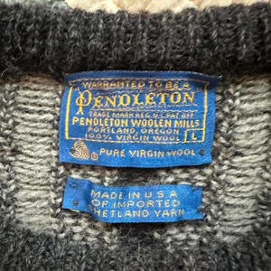 Grey & blue vintage 90s Pendleton 100% wool chunky coastal fisherman sweater image 4