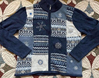 Whimsical Vintage 90s cozy winter snowflake zip patchwork cardigan size M