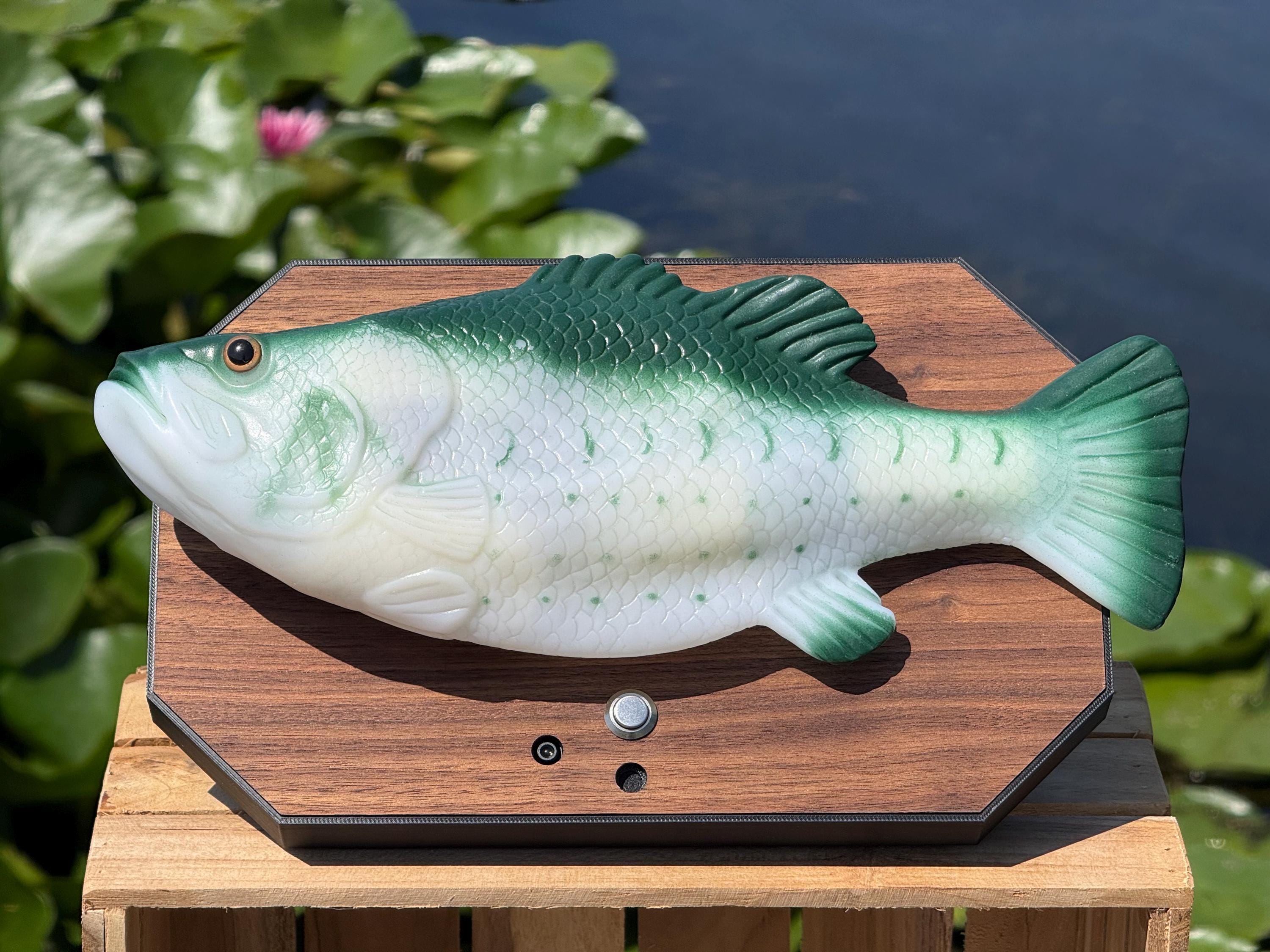 AI Talking and Singing Fish - Big Mouth Billy Bass - Real-time