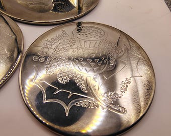 Vintage skotska tistelförsilvrade underlägg med hållare • Set om 5 • Tillverkade i Skottland