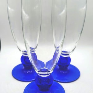 Vintage 1970s Luminarc Blue Stem Wine Glasses – Set of 3
