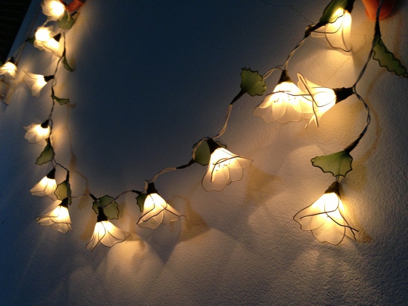 White Himalayas flower with leaf string lights for Patio,Wedding,Party and Decoration, fairy lights 