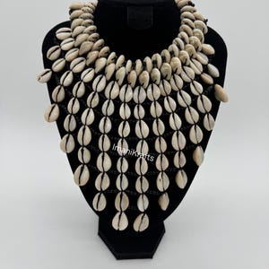 Maasai Cowrie Shell Halsband, Handgjort Afrikanskt Tribal Traditionellt Halsband, Statement Boho Smycken
