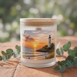 Candela con faro di Cape Cod, candela con spiaggia costiera, regalo per il New England, regalo per il Massachusetts, decorazione con tramonto sull'oceano, regalo per casa al mare