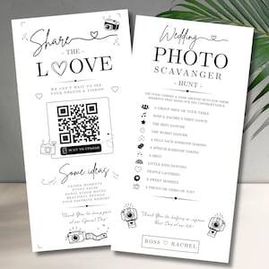 Könnte beinhalten: Zwei weiße Hochzeitsschilder mit schwarzem Text und Illustrationen. Eines zeigt "Share the Love" mit einem QR-Code und "Scan to Upload". Das andere ist eine Foto-Schnitzeljagd-Liste. Beide Schilder haben Kamera-Illustrationen.