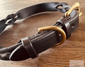 Collare per cani in pelle nera intrecciata fatto a mano • Hardware in ottone massiccio