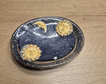 Vintage sun and moon soap dish/trinket tray, celestial decorative tray, boho decor, tableware