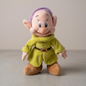 Peluche vintage di Cucciolo del Disney Store | Cucciolo de I sette nani | Biancaneve | Peluche della collezione Disney | Peluche Disney