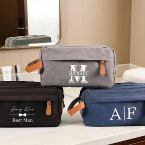 Personalized Men's Toiletry Bag:Groomsmen Gift,Travel Toiletry Bag,Dopp Kit Men's Accessory