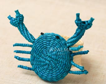 Handwoven Iraca Palm Crab Napkin Ring - Coral Blue for Coastal Table Decor and Colorful Summer tables