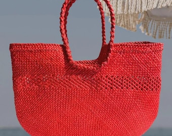 Handmade Iraca Palm Beach Tote: Large Woven Straw Bag - Red or Beige