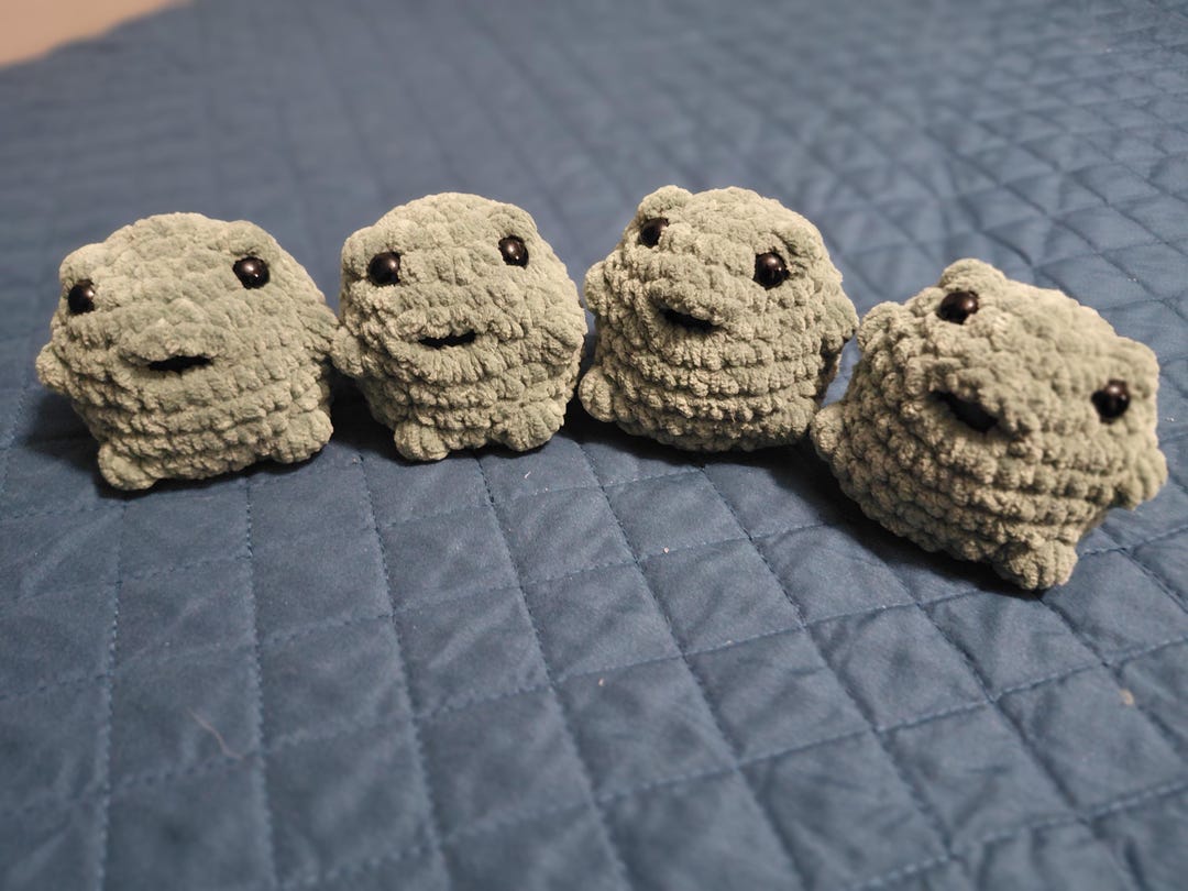 Green Frog Barf Boi- Crochet Fidget - Etsy