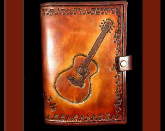 GUITAR COMPOSER'S EDGE Music Scoring Journal • A Beautifully Hand Crafted Medium Size Leather Journal Perfect for Writing your Great Songs