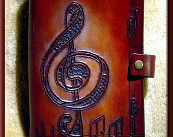 COMPOSER'S EDGE MUSIC Scoring Journal Design, Navy Blue • A Beautifully Hand Crafted Medium Size Leather Journal Perfect for Songs