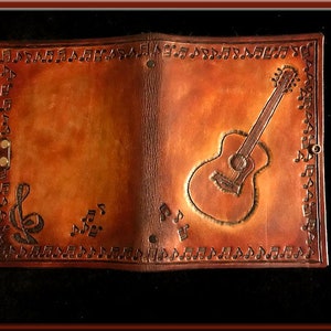 GUITAR COMPOSER'S EDGE Music Scoring Journal A Beautifully Hand Crafted Medium Size Leather Journal Perfect for Writing your Great Songs image 4