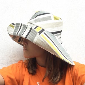 Wide brim cotton sun hat, reversible hat