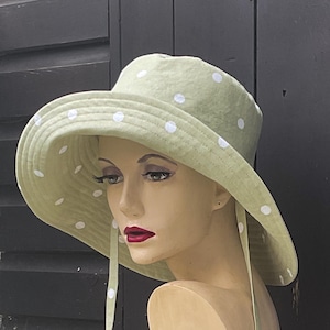 Wide brim sunhat with ties, spotty cotton sun hat with wide brim, ladies summer hat, beach hat, gardening hat