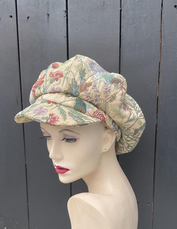 Eco-friendly Floral 8-panel Baker Boy Cap | Chic Handmade  display picture 2