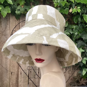 Zebra print cream cotton canvas wide brim sun hat, reversible sun hat, cotton sun hat, large brim sun hat