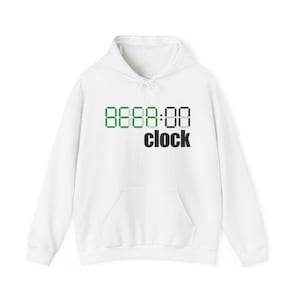 Beer O'Clock Hoodie: Unisex bomullsblandad tröja för ölälskare