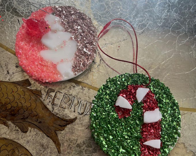 Ornament, please message with your selection.