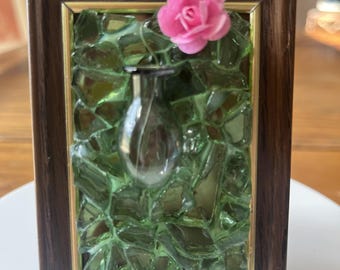 Repurposed small frame w/mini vase