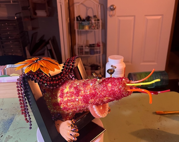 Unique Cone Head, They are Beatrice