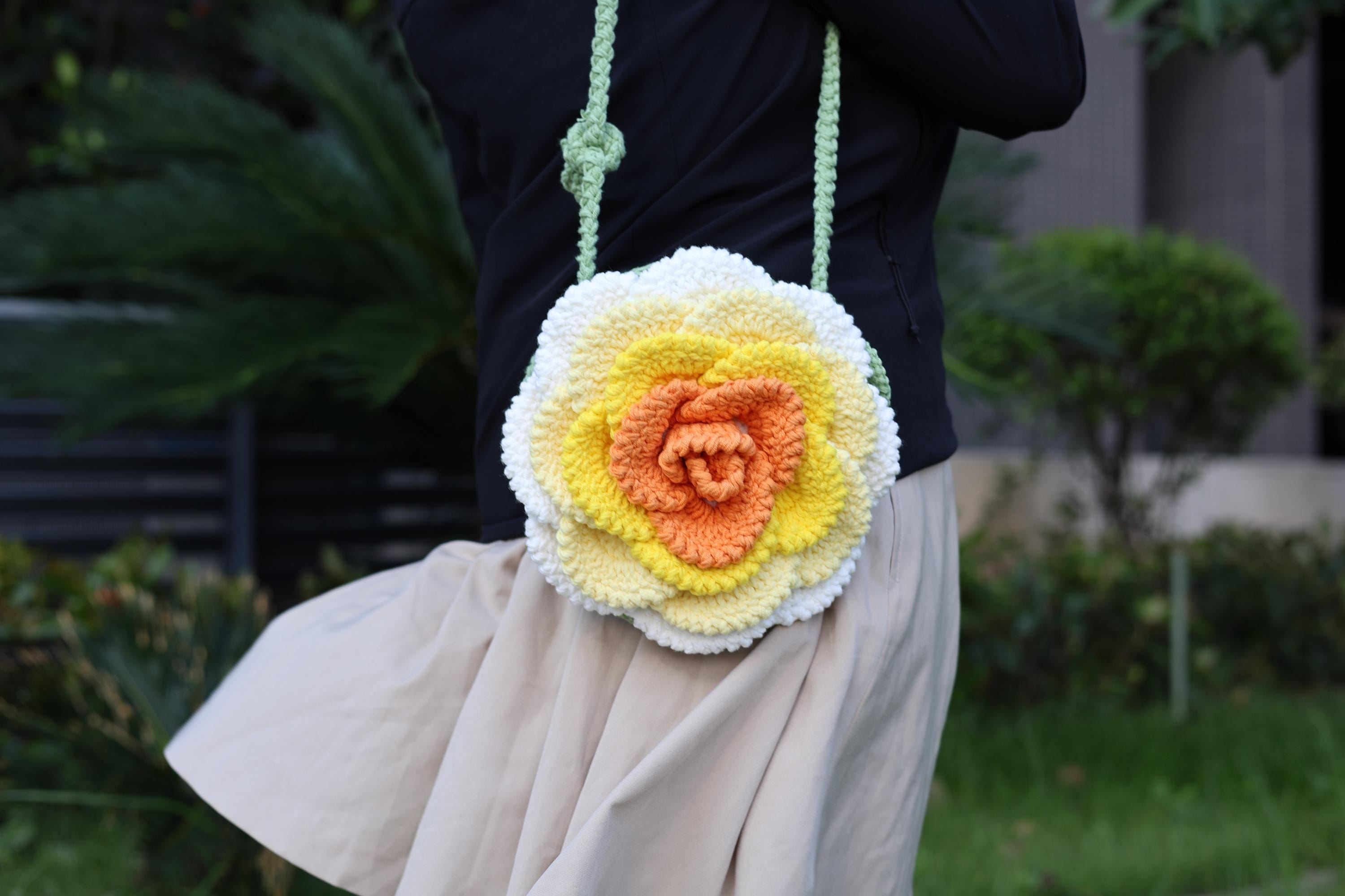Camellia Hat - Etsy display picture 1