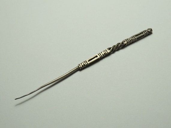 Antique Stiletto Laying, Tatting, Lace Making, Sewing Tool