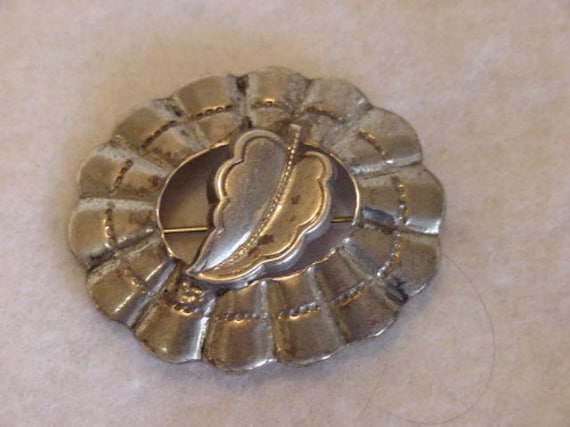 Vintage Sterling Silver Brooch / Pin.. Native American Southwest Style