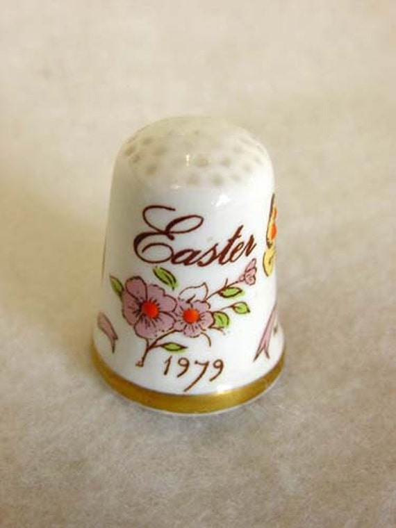 Vintage English Artist Signed Hand Painted Bone China Thimble. .Bows & Butterflies. EASTER 1979