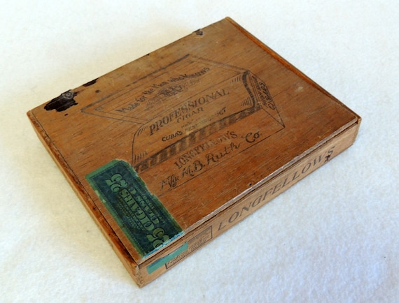 Rare Vintage Longfellow's  Professional Cigar Box..  1926.. Unique Graphics