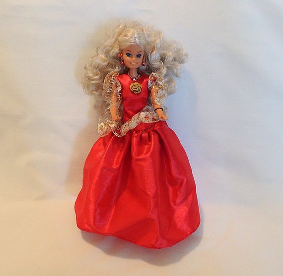 Vintage 1987 Totsy Barbie Clone Doll.  Curly Blond Hair, Gown, Jewelry & Shoes