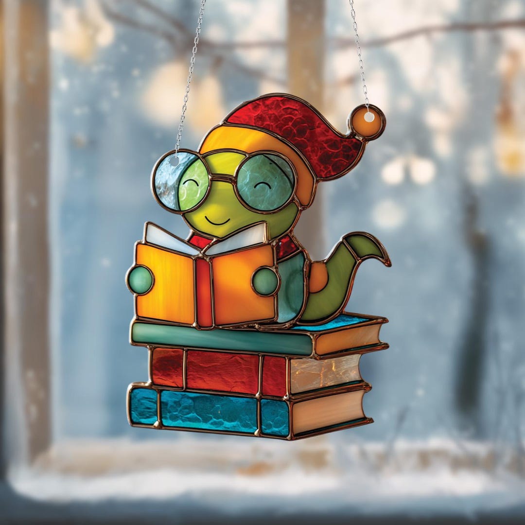 Bookworm Window Hanging, Cute Reading Ornament Gift for Book Lovers ...