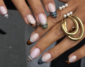 Striped French Tip Press On Nails, Trendy Brown Blue Neutral Nails, Luxury Reusable False Nails, Minimalist Chic Nail, Winter nails