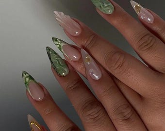 Elegant Green Marble Nails, Luxury Press On Nails,   Elegant Green Press Ons, Faux Acrylic Nails, Wedding Nails, Artistic Press On Nails