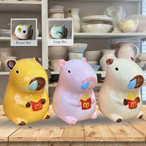Personalized Capybara Piggy Bank, Handmade Cute Ceramic Coin Bank for Kids, Custom Name Gift, Nursery Decor, Birthday or Baby Shower Gift