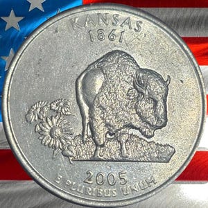 2005 P & D Kansas State Quarter Circulated US Mint 25C Coin Collectible Sunflower Prairie Coin