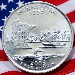 2005 P & D Minnesota State Quarter Circulated US Mint 25C Coin Collectible Loon Lake Land of 10,000 Lakes Coin