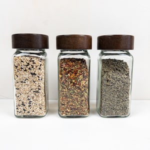 Square Glass Acacia Wood Lid Spice Jar – 120ml - | RICO
