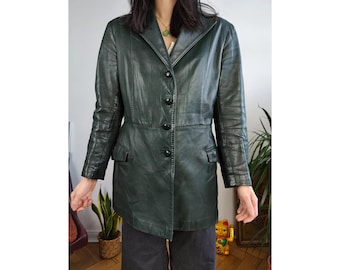 Vintage Green Leather Overcoat: Long Retro Winter Coat