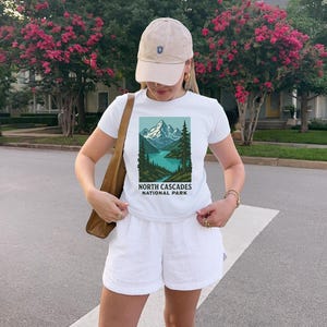 North Cascades National Park T-Shirt, Washington Mountain Shirt, Vintage Alpine Graphic Tee, Retro Hiking Shirt, WA National Park Apparel