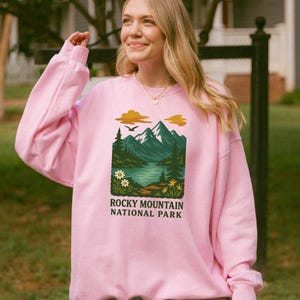 Rocky Mountain National Park Sweatshirt, Colorado Mountain Crewneck, Vintage Wildlife Pullover, Retro Hiking Sweater, National Park Apparel